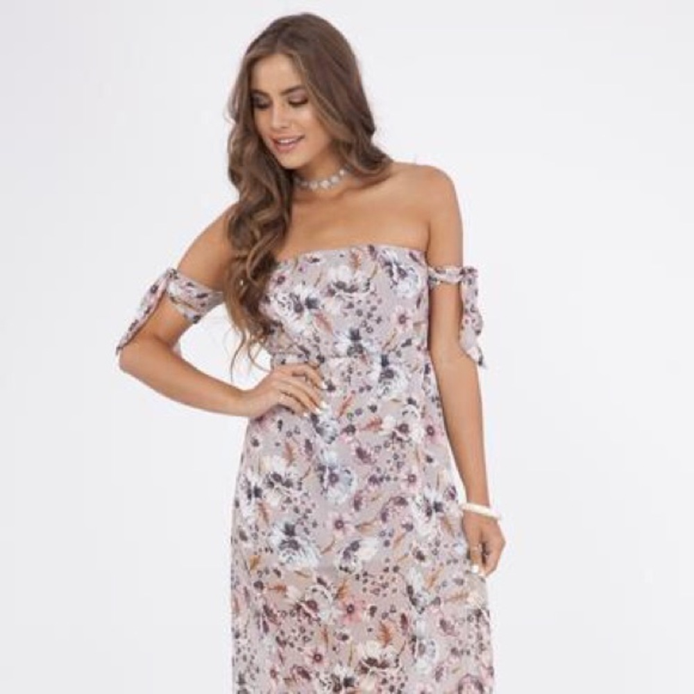 Floral off the shoulder Maxi